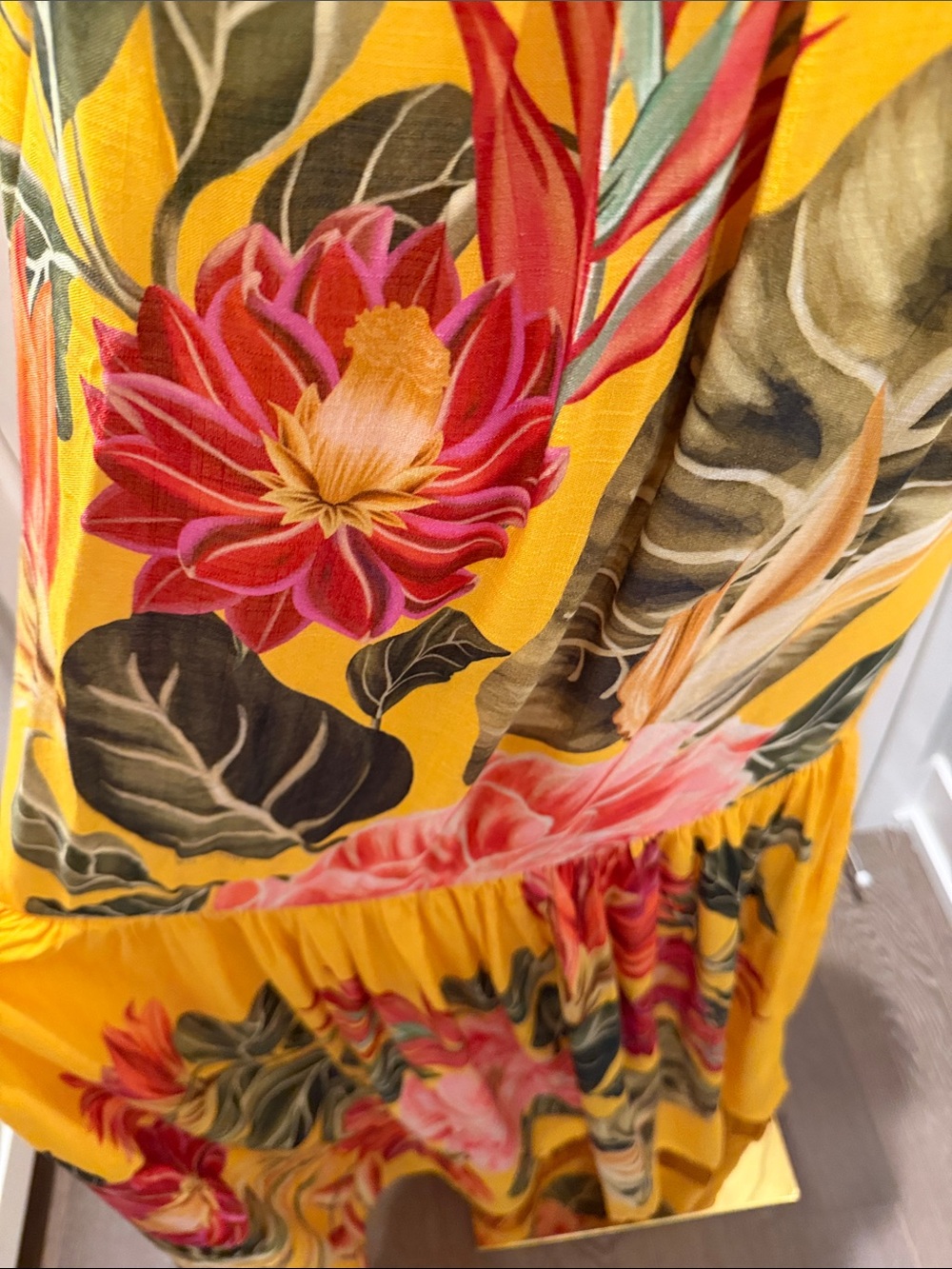 FARM Rio Yellow Solar Floral Maxi Dress Size S - Picture 6 of 10